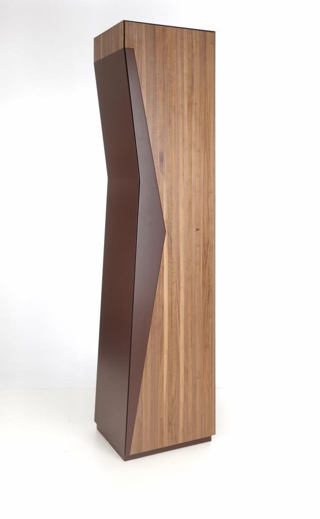 Jasmina Kuntz Cupboard Angle S